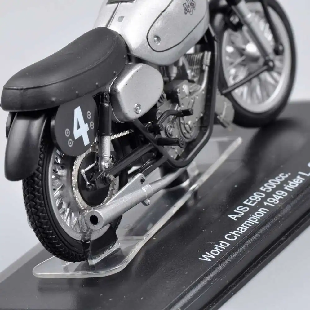 Игрушки для детей 1:22 italeri ajs E90 500cc чемпион мира 1949 мотоцикл литья под давлением модель мотоцикла коллекция игрушек