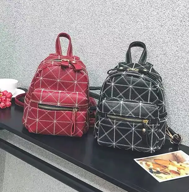 Женский кожаный винтажный однотонный рюкзак на молнии с мягкой ручкой дорожный