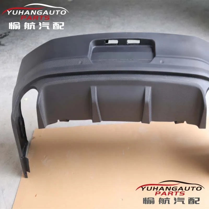Pare-chocs ARRIERE en Fiber de carbone pour Mustang GT500 Shelby CF 2013
