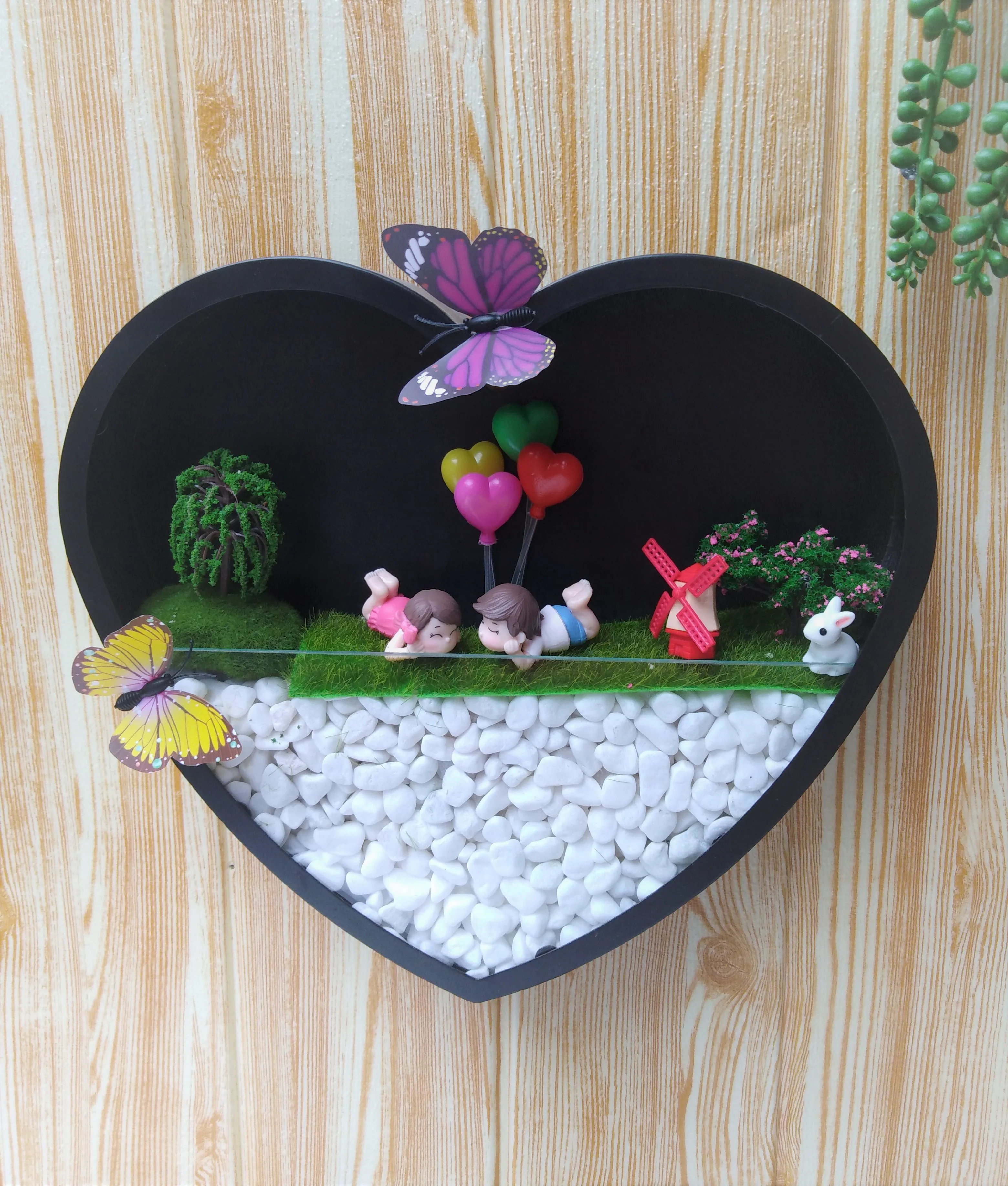 Короткая настенная ваза с железным искусством сплошной цвет в форме сердца