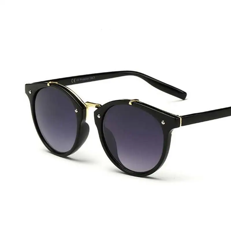 2017 классические Для женщин круглый Солнцезащитные очки для Градиент Защита от