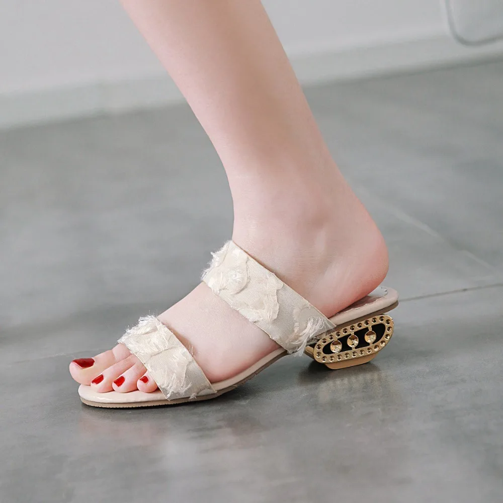 Модные женские шлепанцы Летняя женская обувь на каблуке средней высоты