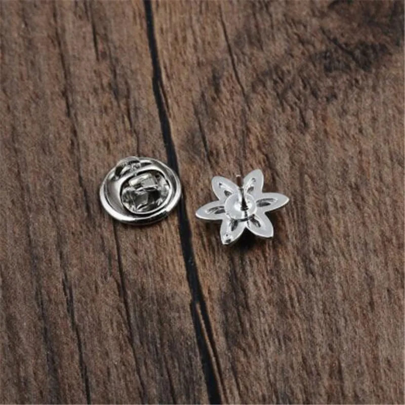 WKOUD Elegant Zircon Flower Brooches for Women Exquisite Collar Brooch Pin Suit Sweater Accessories Fashion Jewelry | Украшения и