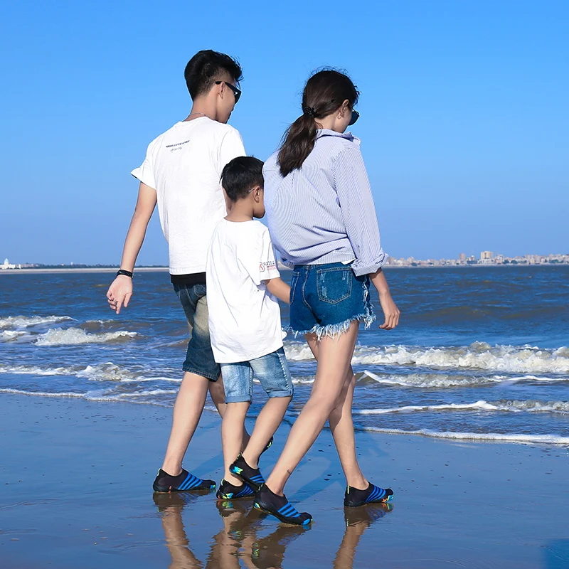 Новая летняя мужская обувь для родителей и детей, обувь для плавания, удобная дышащая женская пляжная водонепроницаемая обувь, Нескользящие кроссовки, размеры 28-46
