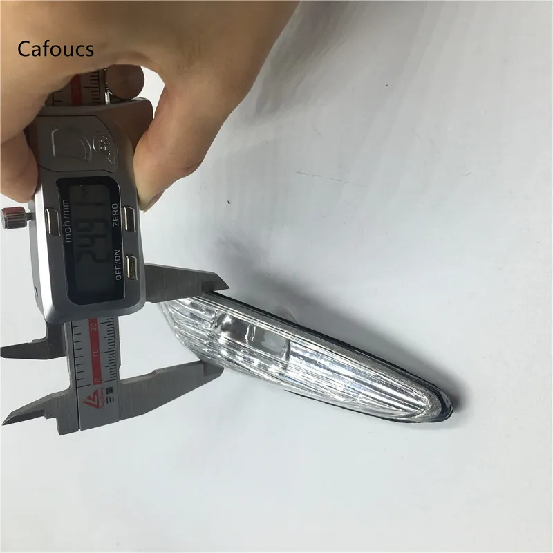

Cafoucs without bulb RH LH side maker fender lamp turn signals indicator light for BMW 3 Series E46 2001-2004