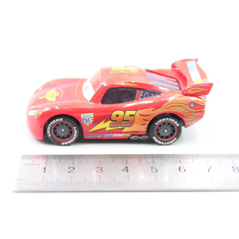 

Disney Pixar Cars 2 Lightning Mcqueen Metal Diecast Toy Car 1:55 Loose Brand New In Stock