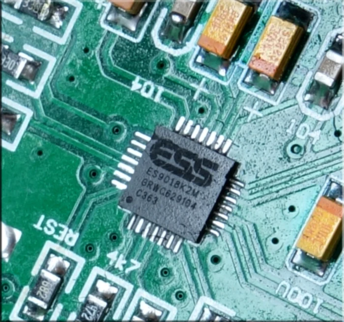 Beeze Audio U8 из естественных звуков нового поколения ES9018K2M + XMOS параллельная