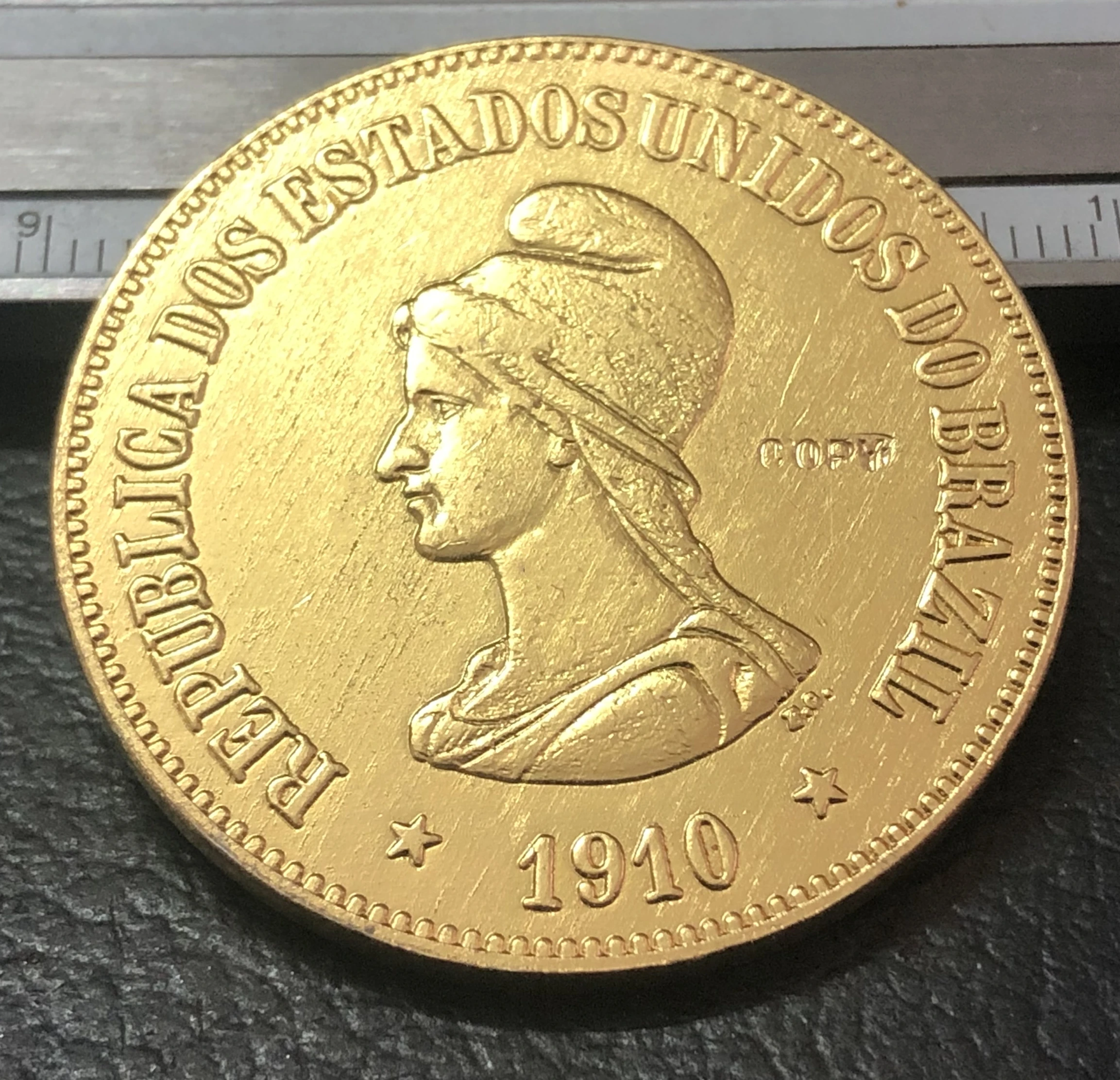 1910 Бразилия 20 000 рейс Золото Имитация монеты
