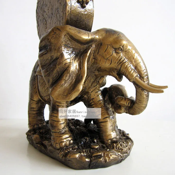 Lai Sheng new European complex timepiece clock elephant ornaments fashion creative mute table sit-minute block | Аксессуары для