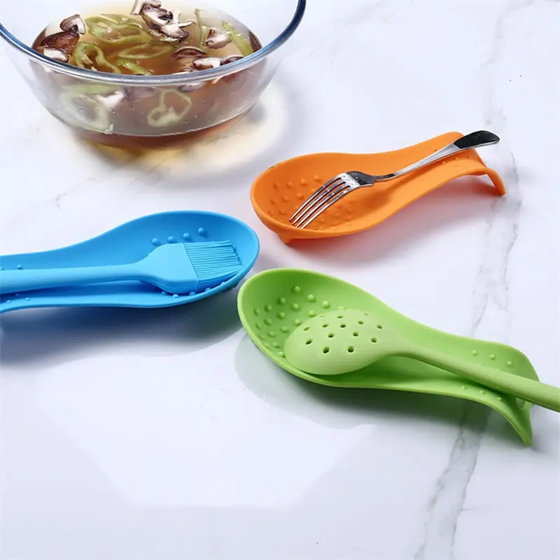 Подставка под ложку из пищевого силикона случайный цвет водонепроницаемый