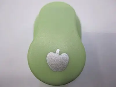 apple 0,8 см мини ручной работы инструмент для скрапбукинга бумажные резаки перфоратор для поделок подарочные карты устройство для тиснения штамповочная доска - Цвет: apple