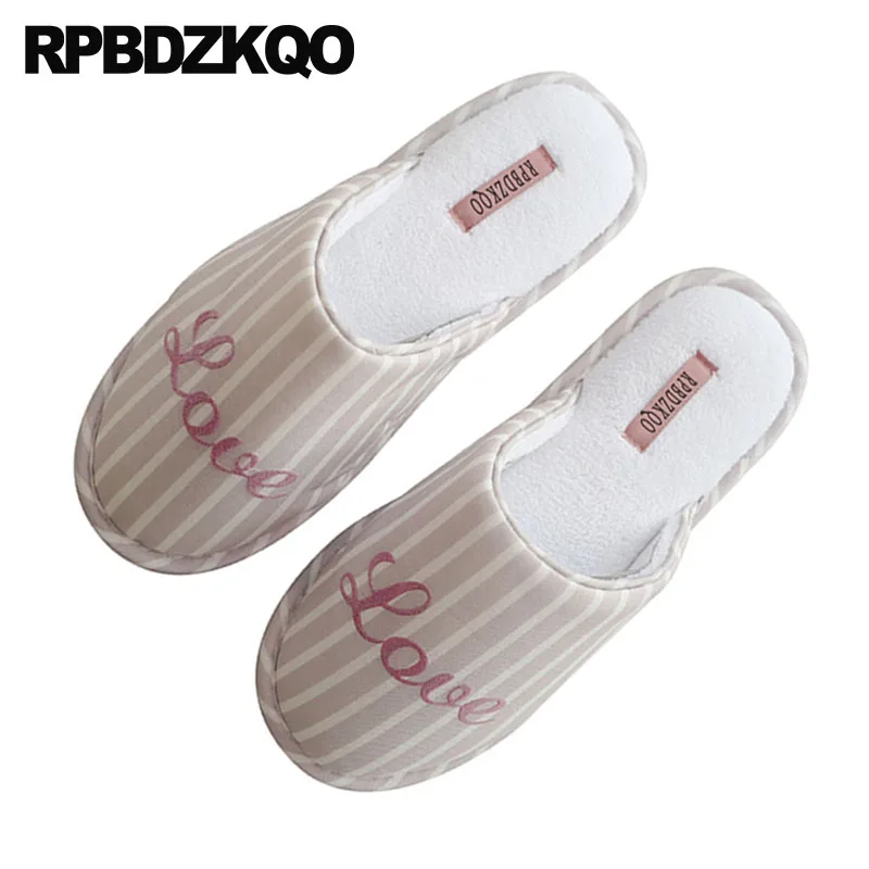 Домашние зимние меховые слипоны для гостей Корейские осенние дамские тапочки с