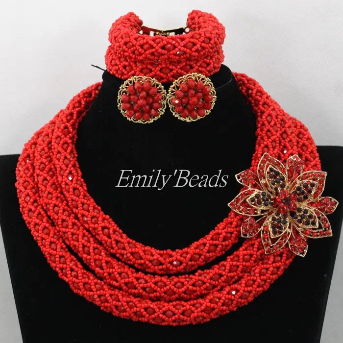 Комплект из колье и серёг с красными бусинами 3 ряда | Украшения аксессуары