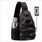 Тактическая нагрудная сумка с USB-зарядкой, военная нейлоновая Водонепроницаемая камуфляжная сумка через плечо с держателем для бутылки с водой, уличный рюкзак