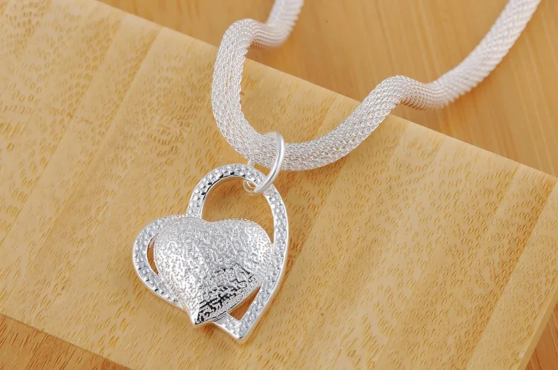 Цепочка со змеиным кулоном в виде сердца с серебряным покрытием | Украшения и