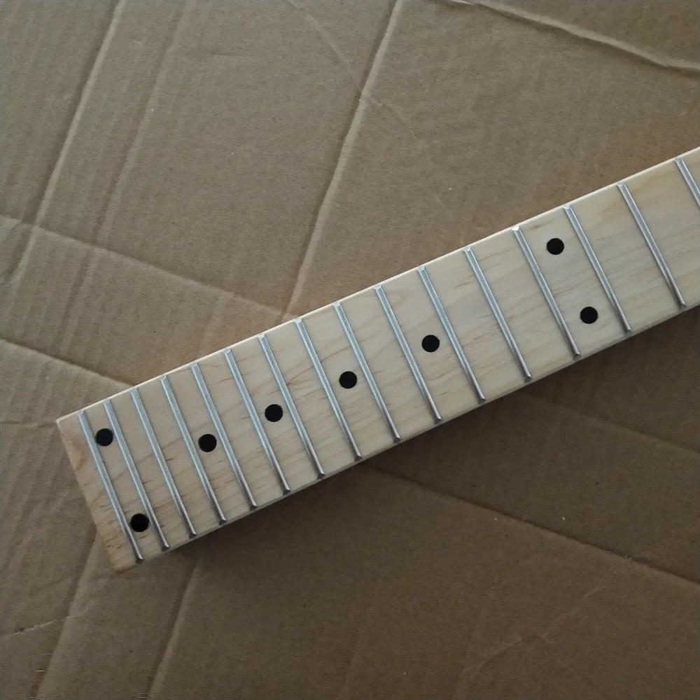 24 лада Кленовая электрическая гитара Шейная подставка Звезды Стиль Floyd Роза