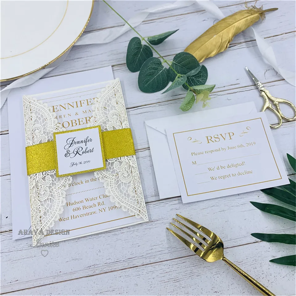 Luxury Pearl Ivory Laser Cut Wedding Invitation With Glitter Gold Belly band Customized Insert | Дом и сад