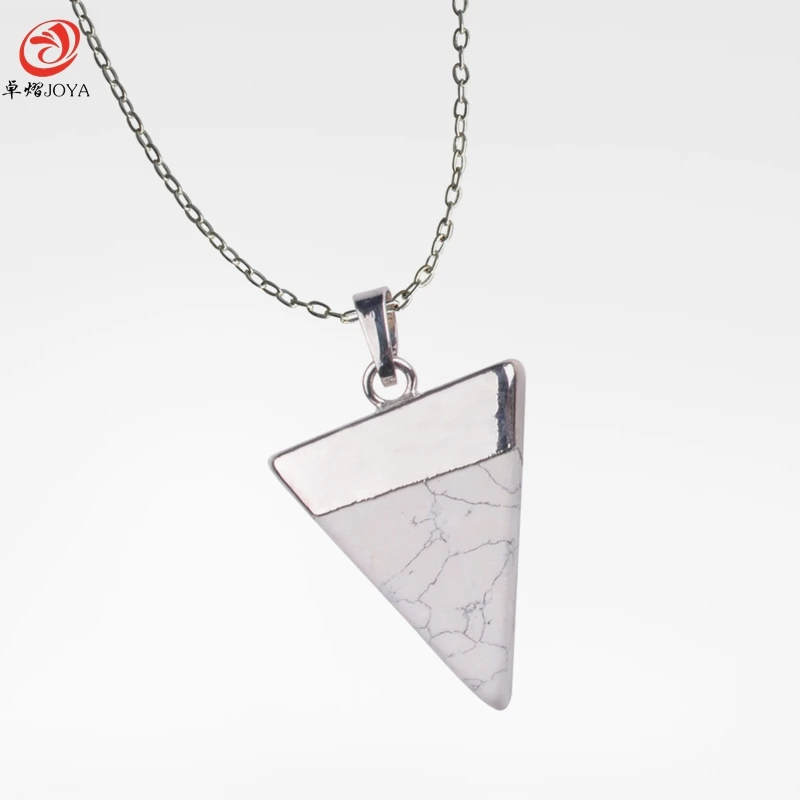 Последние геометрические красочные ожерелье с природным камнем Треугольный