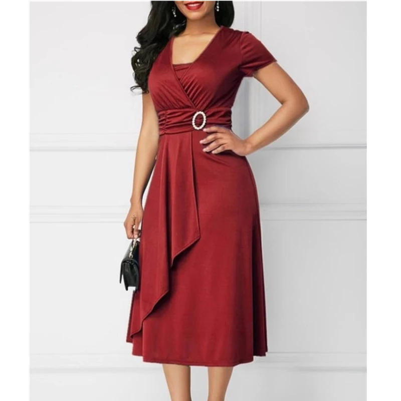 Женское платье с асимметричным подолом и v образным вырезом вечерние платья