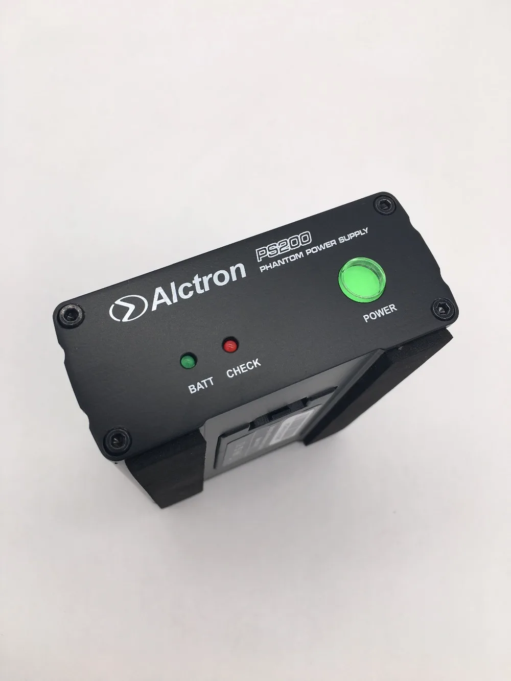 Alctron PS200 портативный 48В Питание для конденсаторный микрофон, как с точки зрения 9В батареи или 9V DC адаптер