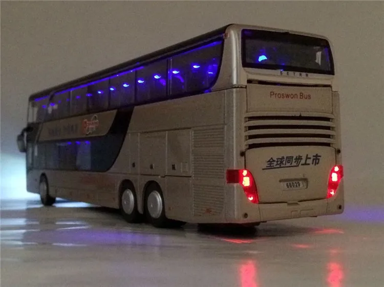 High quality 1:32 alloy pull back bus model,high imitation Double sightseeing bus,flash toy vehicle