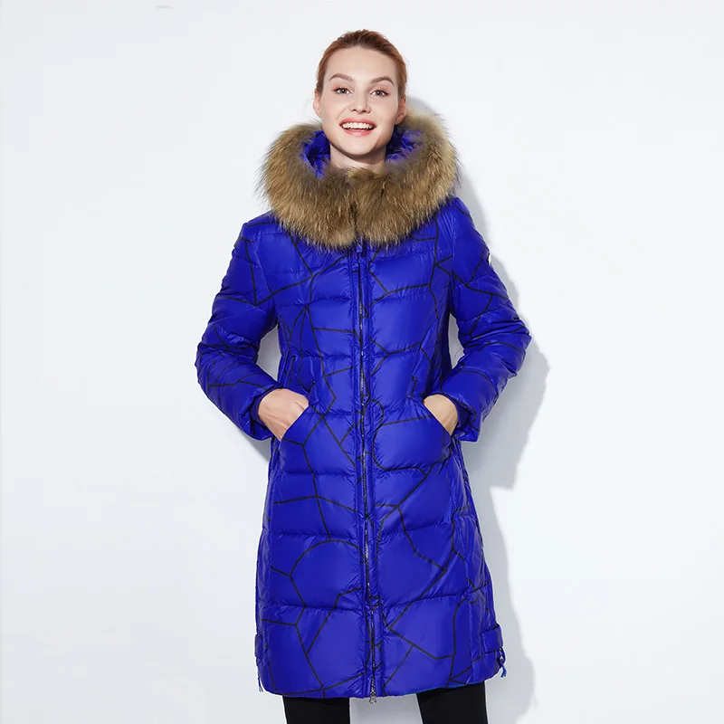 Snowclassic Модные женские зимняя куртка толстый длинный Пальто в полоску Куртки капюшон регулируется талия тонкая теплая обувь с хлопчатобумажными стельками - Цвет: Color blue