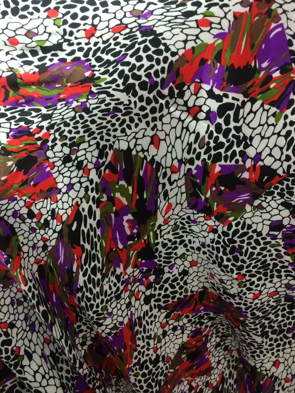 graceful nature silk digital printed chiffon fabric for dress with nice pattern | Дом и сад