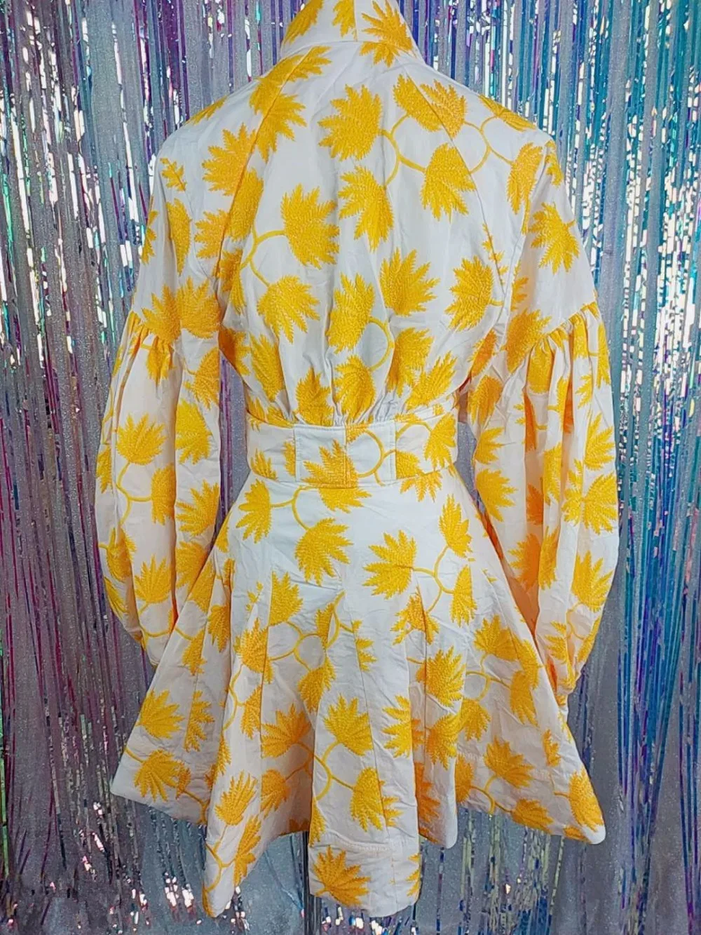 Женское мини платье с длинным рукавом фонариком Бандажное v образным вырезом для
