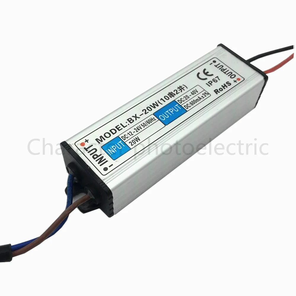Постоянный ток 12 24V 20w Водонепроницаемый светодиодный драйвер IP67 Выход DC 20 40V 600 mA