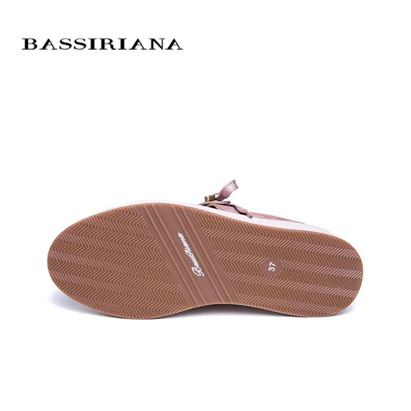 BASSIRIANA/Новинка 2019 г. женская обувь на плоской подошве весенне осенняя кожаная для