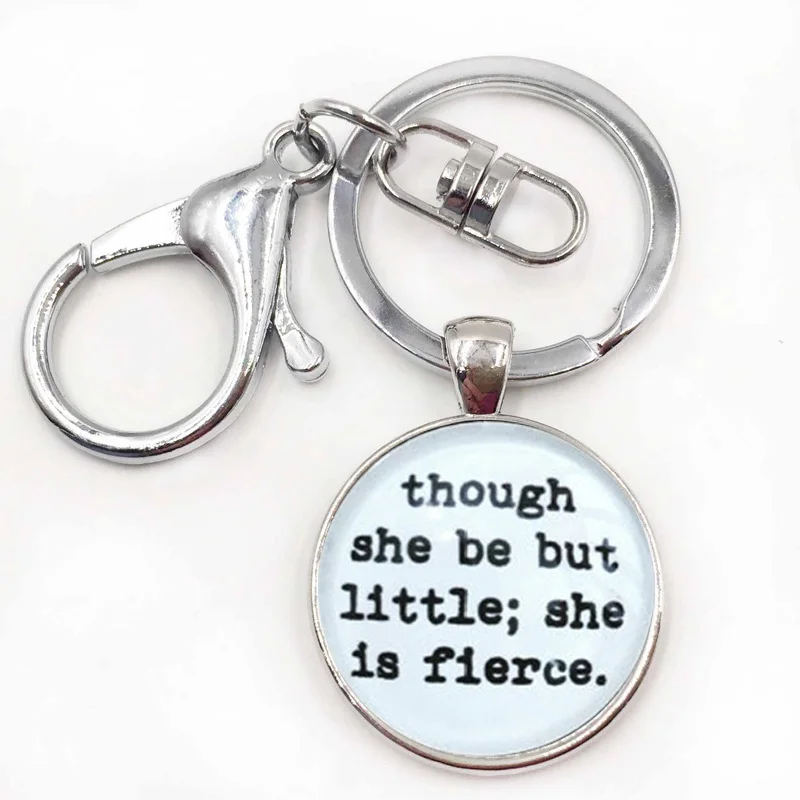 Модные Шекспира несмотря на то что она будет но мало she is fierce Цитата брелок с