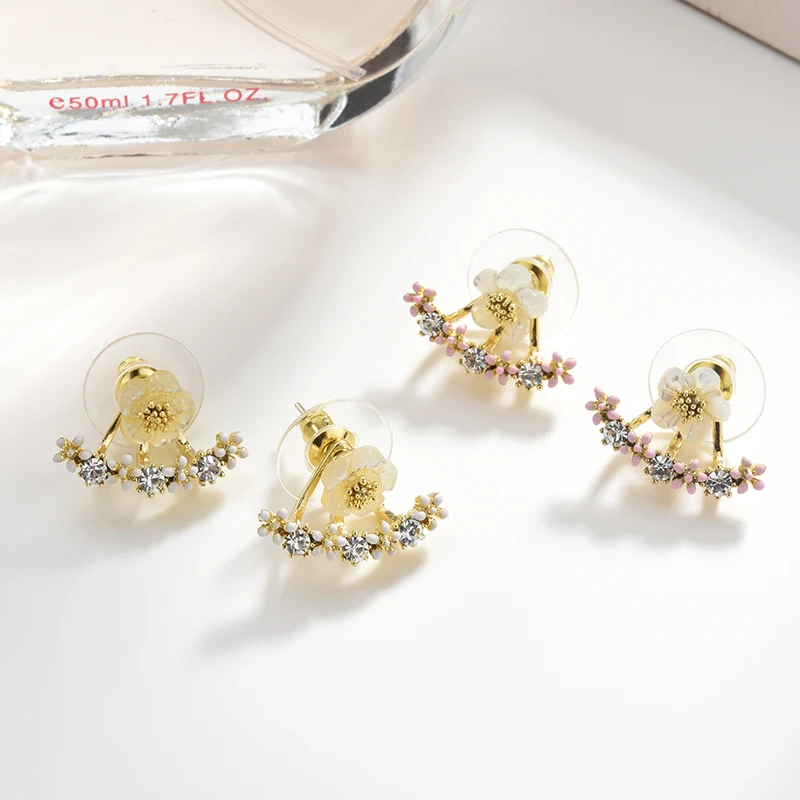Женские серьги с эмалью золотистые Маленькие стразы в форме цветка ромашки