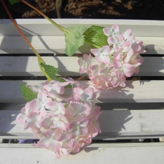 Реалистичная светильник фиолетовая мини фотоискусственная Цветочная