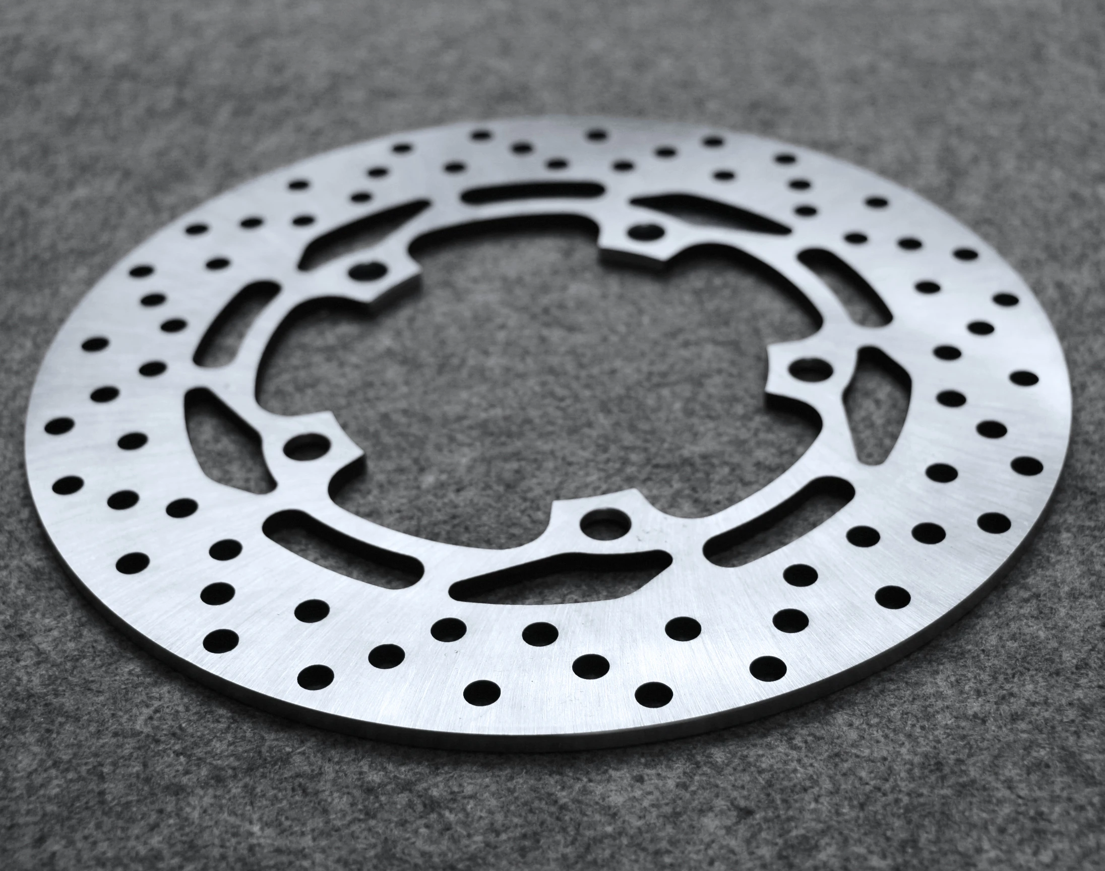 

Rear Brake Disc Rotor Fit For Yamaha Fazer FZ1 1000 06-14 & FZ6 FZ6N FZ6S 04-09