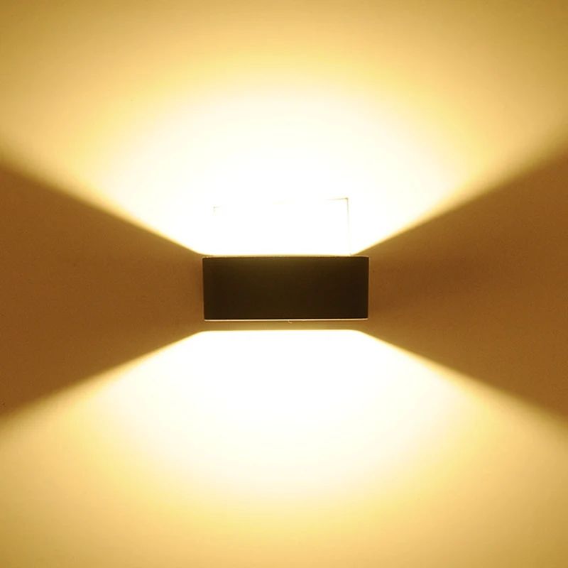 TAMPROAD вверх вниз 8 Вт LED освещение Настенные светильники IP65 водонепроницаемые