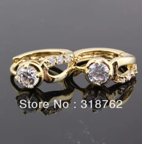 Модные ювелирные серьги женские гвоздики с фианитом желтого золота 18 карат