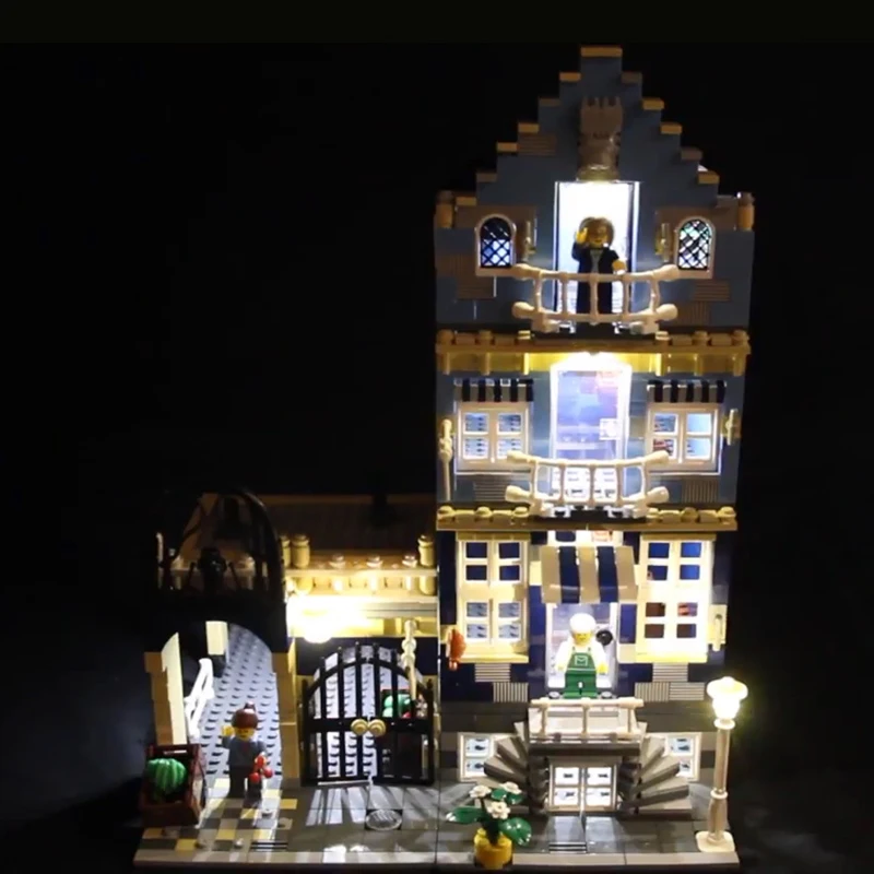 Светодиодный светильник для конструктора Lego 10190 совместимый с 15007 маркетом
