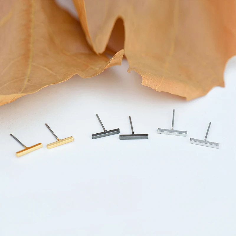 Распродажа 1 пара золотых сережек гвоздиков для девушек Т образные черные серьги