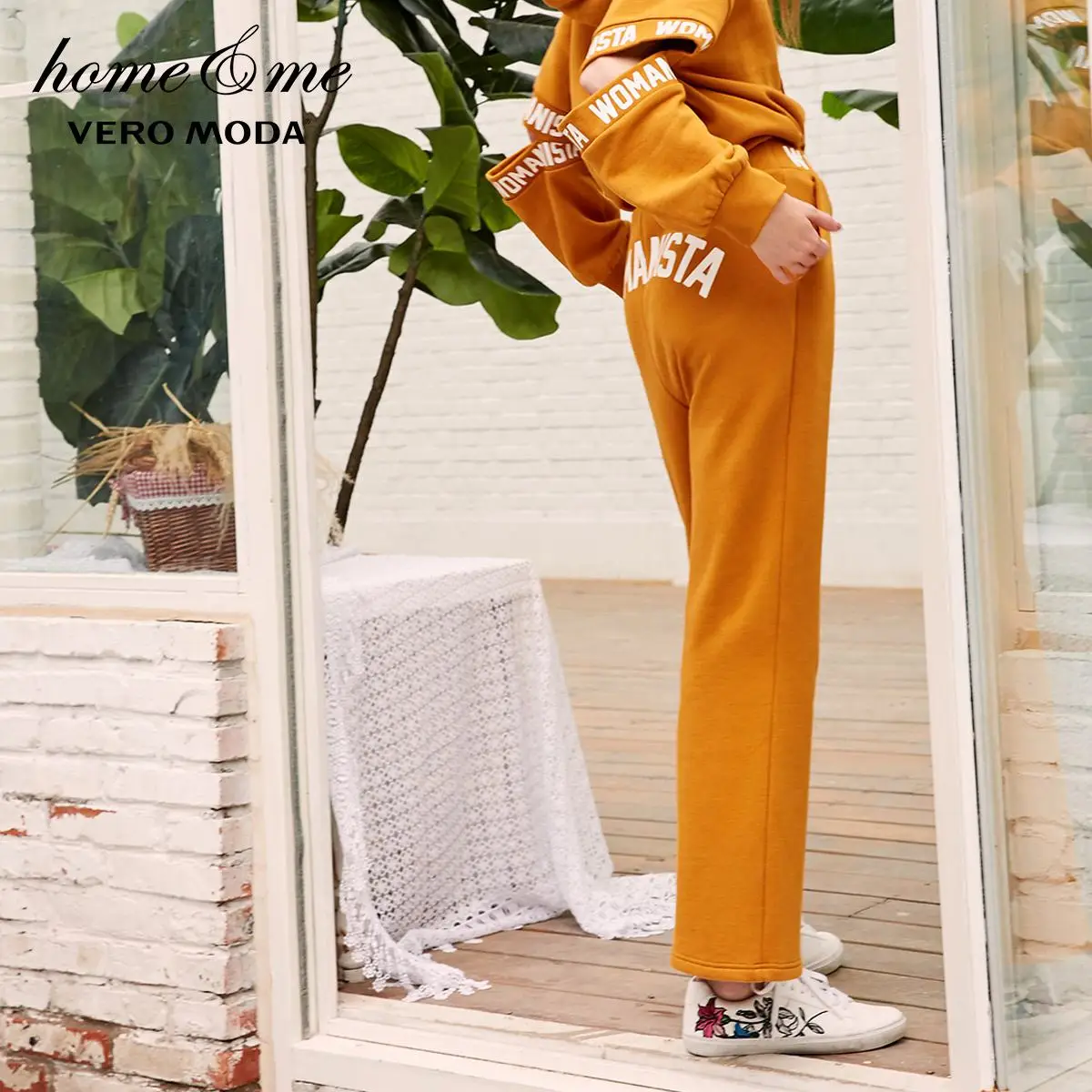 Vero Moda Весна и Лето Письмо печати утолщенные пижамные брюки | 3184R2502 - Цвет: Ochre yellow