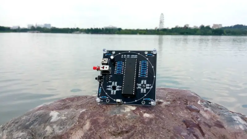 Светодиодная башня дисплей ритмичная лампа с инфракрасным пультом