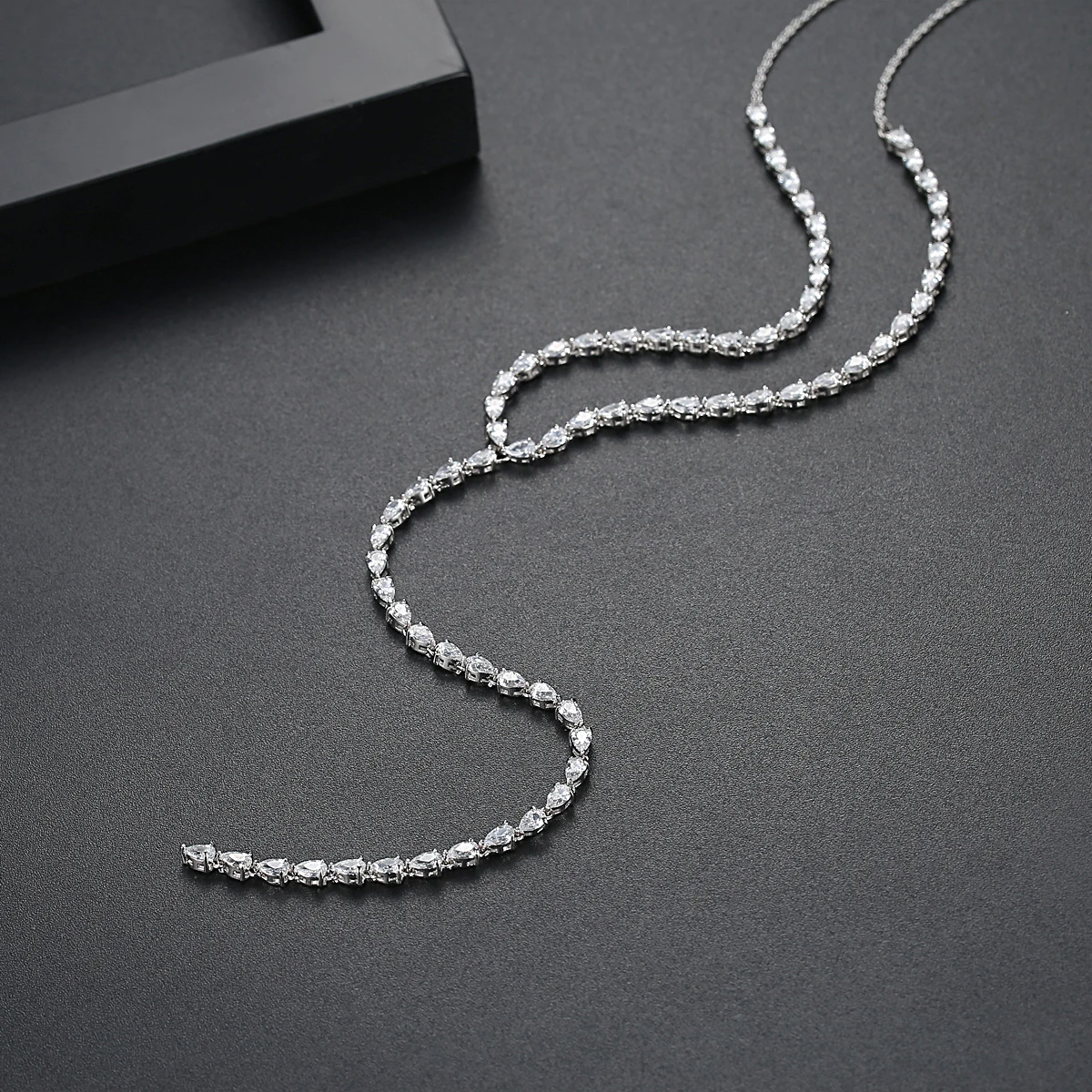 LUOTEEMI длинная цепочка с подвеской ожерелье для женщин свадьба свидание роскошная