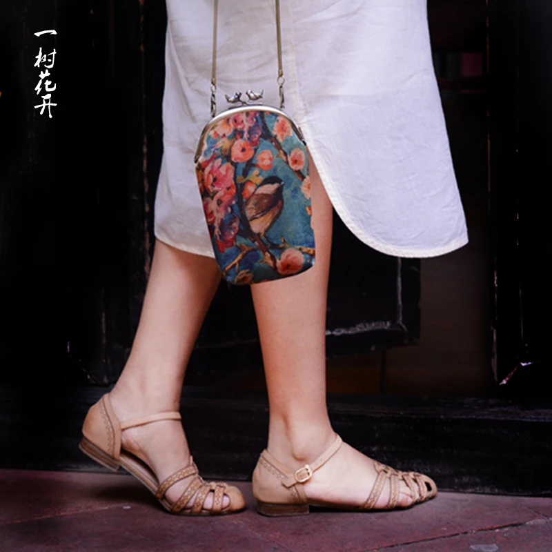 Оригинальная шелковая сумка AETOO в ретро стиле с золотыми свитками цепочками для