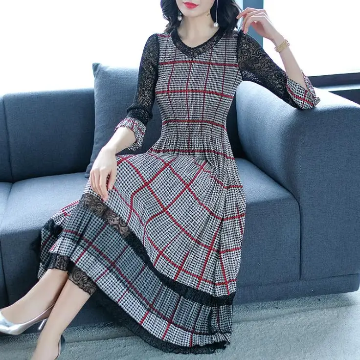Женское платье средней длины в клетку во французском стиле новинка весны