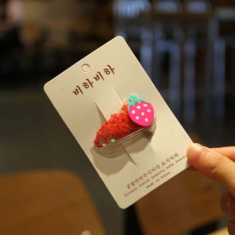 4 strawberry Новые красивые красочные зыбучие пески заколки для волос с фруктами для принцессы Детские аксессуары для волос Модные прозрачные BB клип головные уборы - Цвет: 4 strawberry