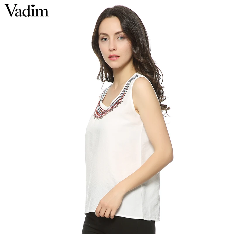 Vadim New Fashion Ladies' white Embroidery blouses sweet vintage brief O neck sleeveless shirt casual slim brand top WT75 |