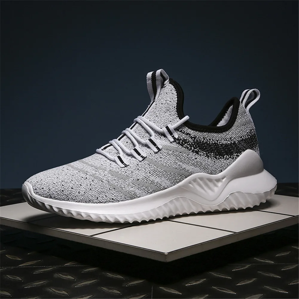 Летняя брендовая мужская обувь с летящим плетением модная повседневная удобные