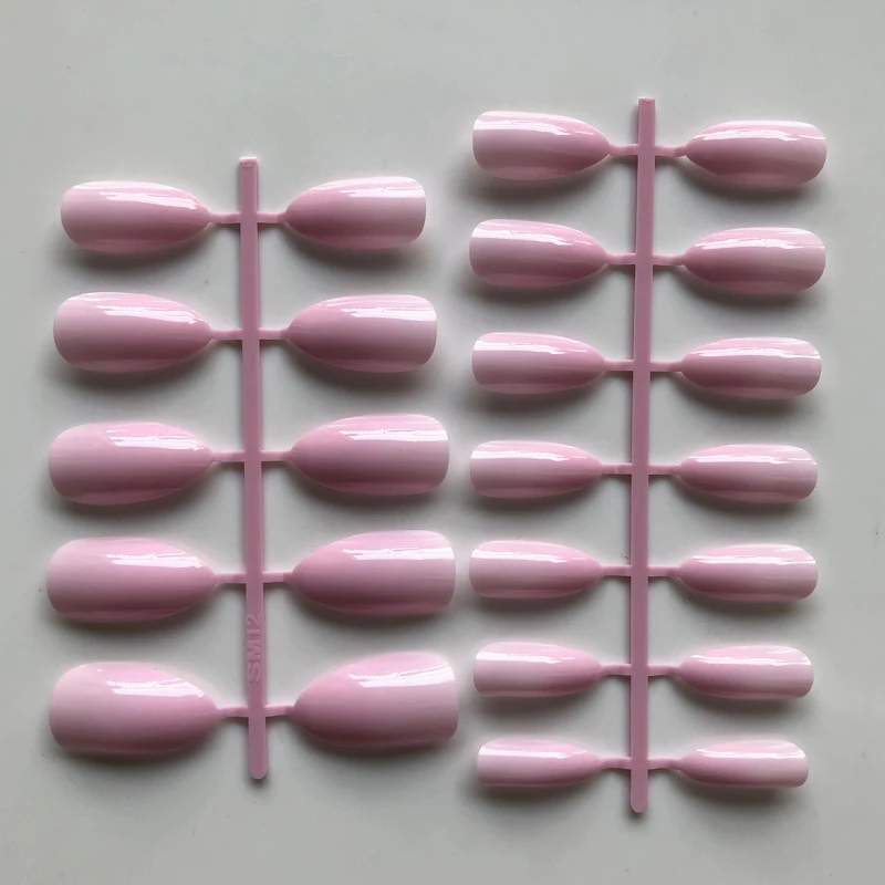 

Taro Purple Fashion Stiletto False Nails Shiny Fake Nails for daily wear 24pcs On the Nail Tree #07