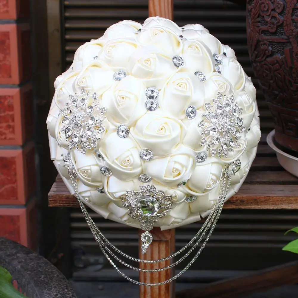 

H&S BRIDAL Ivory Wedding Flowers Crystal Luxury Bridesmaid Bridal Bouquets Artificial Rose Accessories Gift 2019 ramos de novia