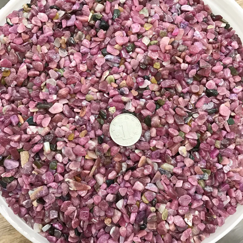 Натуральный кристалл рубеллита 500 г красный турмалин гравий камень камень-сырье