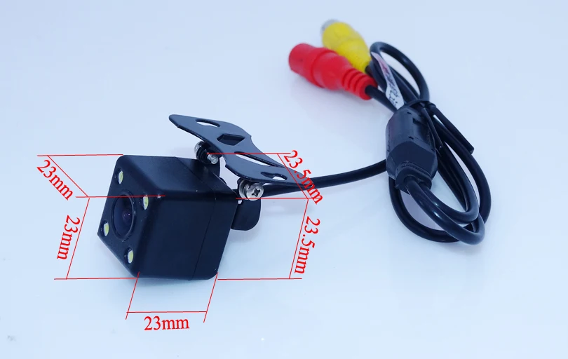 Универсальная автомобильная камера заднего вида с динамической линией движения и защитой от дождя, 4 светодиода, объектив из стекла с углом обзора 170 градусов. Акционное предложение.
